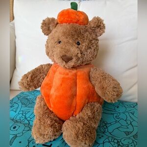 SALE ENDING SOON! LIKE NEW Pumpkin Outfit for Medium Bartholomew Bear Jellycat🎃